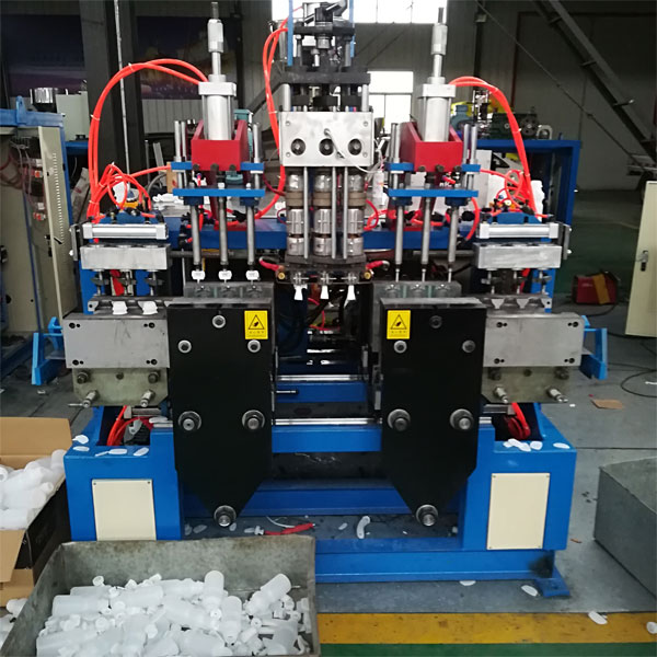 如何选择饮料瓶吹瓶机